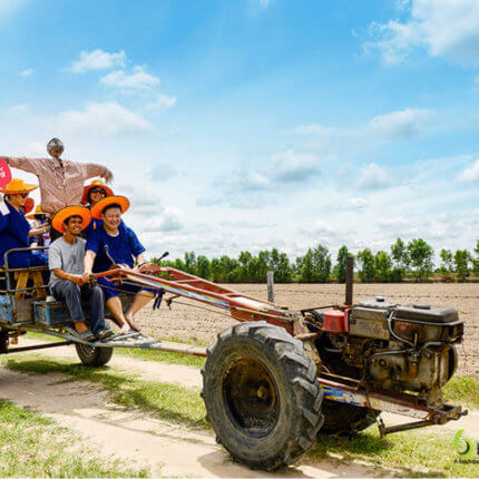 VTW-004 Day Trip Roi Et. "Baan Ku Ka Sing"