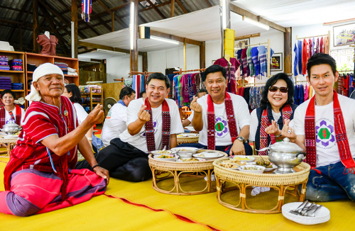 Baan Phra Bat Huai Tom